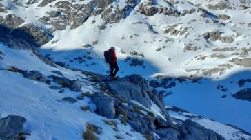 Búsqueda de montañero en Picos de Europa continúa tras el despliegue de rescate