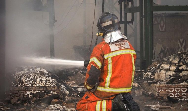 Un incendio mortal arrasa una vivienda en Huelva