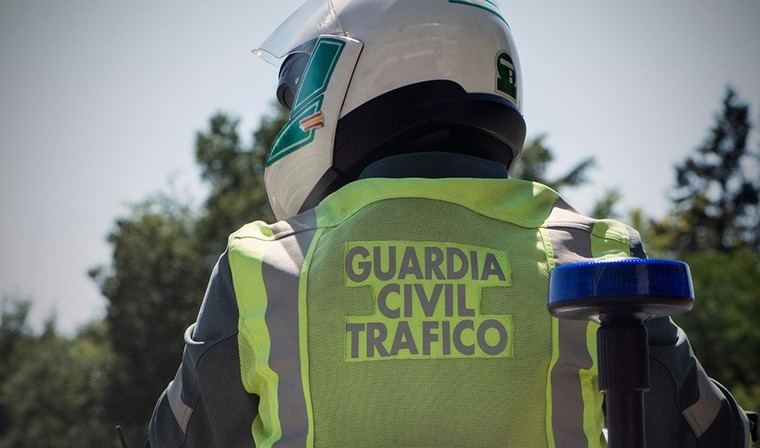 Fallece una joven de 19 años en un accidente en la A-7 en Marbella